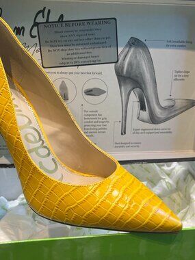 Sam Edelman Hazel Dijon Croc Embossed Leather Pumps | Yellow | Size 8.5